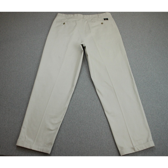 Eddie Bauer Pants Mens 38 X 32 Beige 100% Cotton Wrinkle Resistant Classic Fit - Picture 2 of 8